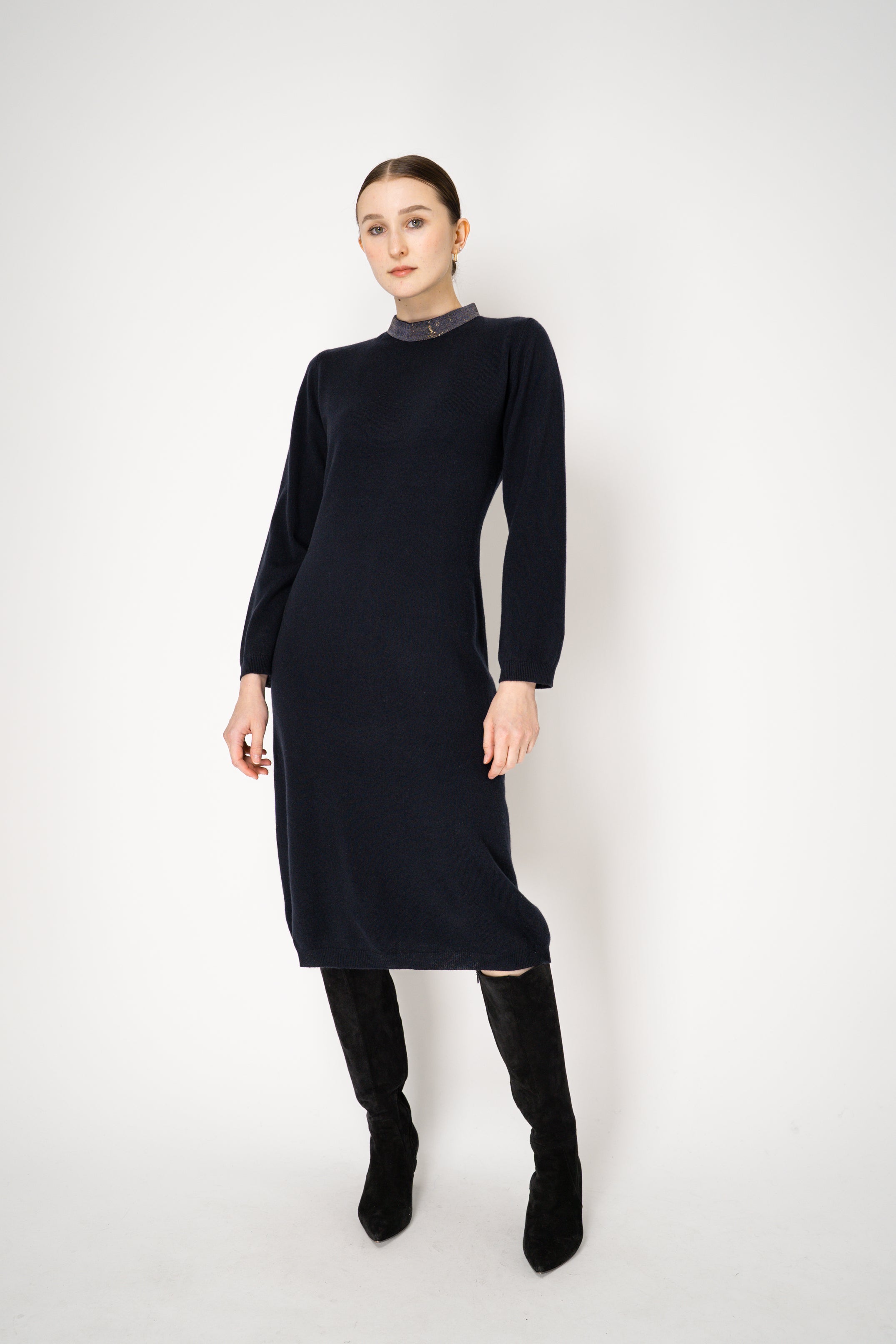 Fabiana Filippi Long Sleeve Cashmere Blend Knit Dress in Navy Fabiana Filippi Long Sleeve Cashmere Blend Knit Dress in Navy