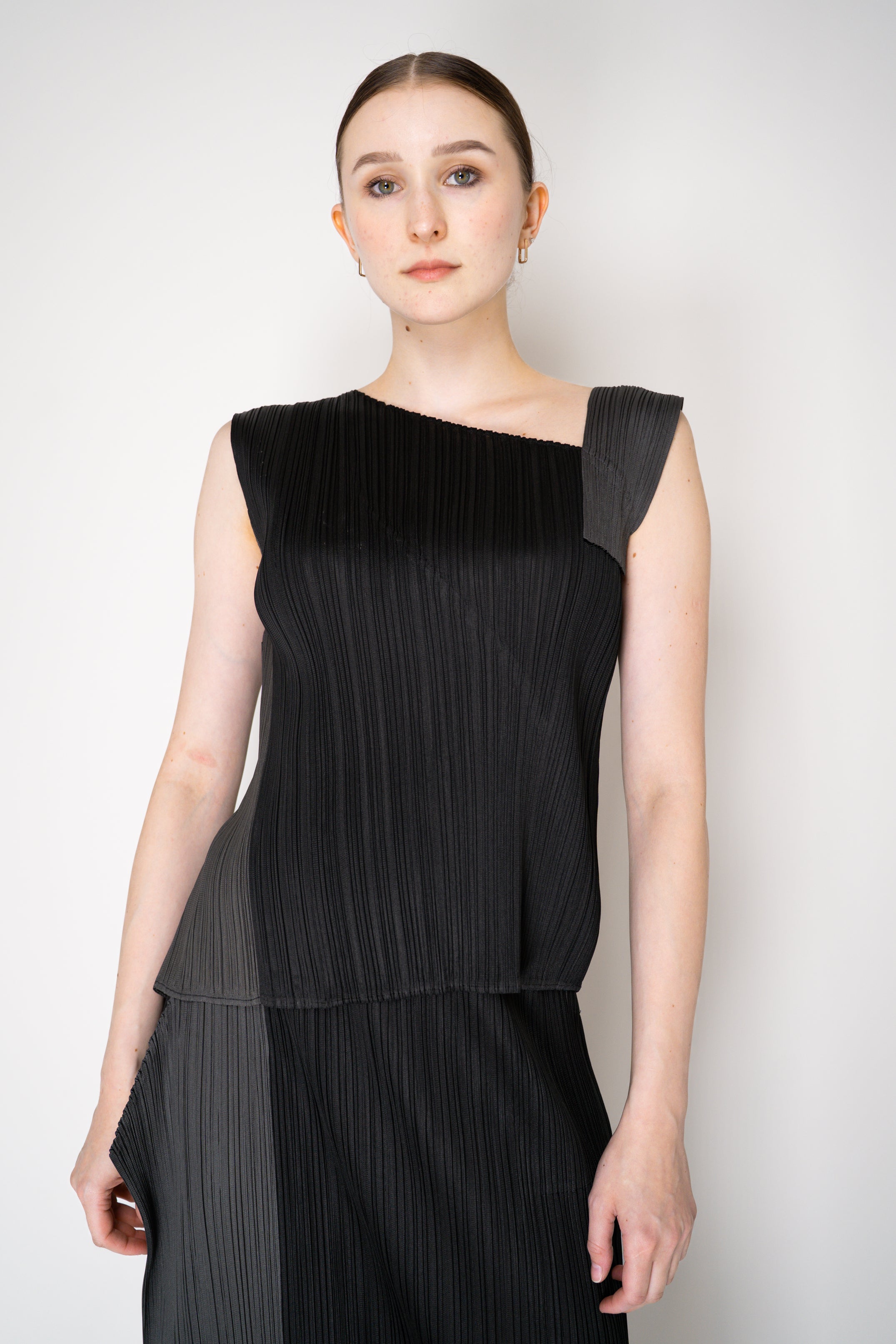 【新品未使用】POINTE ポワント　PLEATS PLEASE POINTE – isseymiyake.com