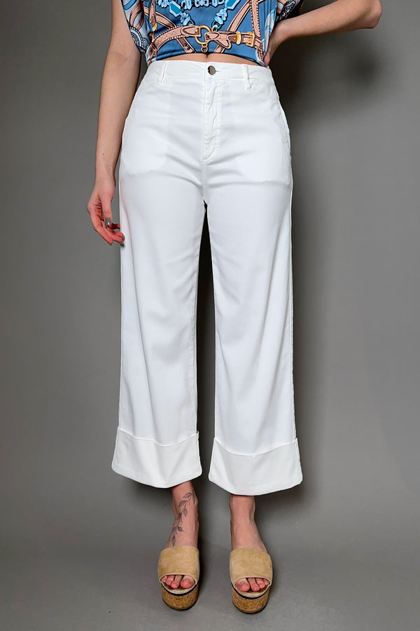 D. Exterior Wide Cropped Cuffed Jeans in White