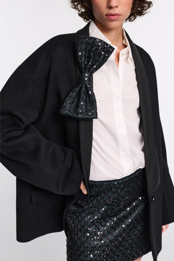 Dorothee Schumacher Embellished Maxi Bow Brooch in Black