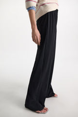 Dorothee Schumacher Techno Stretch Pull-On Style Pants in Black