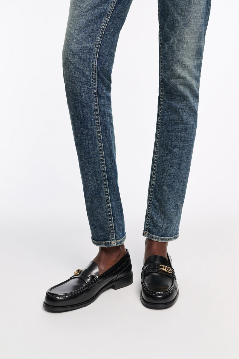 Dorothee Schumacher Subtle Shine Loafer in Black Vancouver. Shop Online or in Store.)