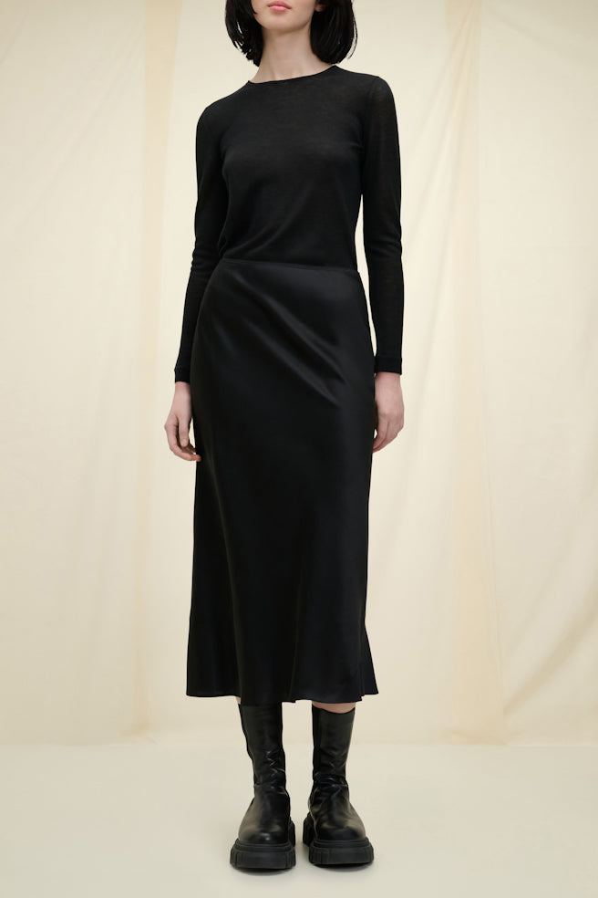 Dorothee Schumacher Sense of Shine Satin Skirt - Ashia Mode – Vancouver, BC