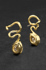 Alexis Bittar Asterales Floating Vine Post Earring in Gold Vancouver. Shop Online or in Store.