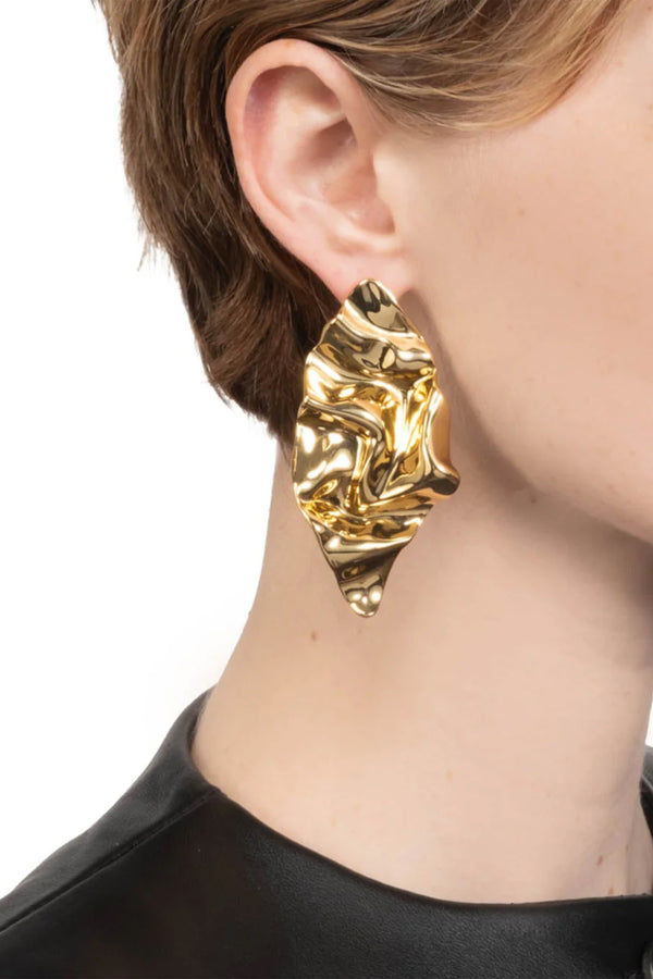 Alexis Bittar Crumpled Large Post Earring in Gold Vancouver. Shop Online or in Store.