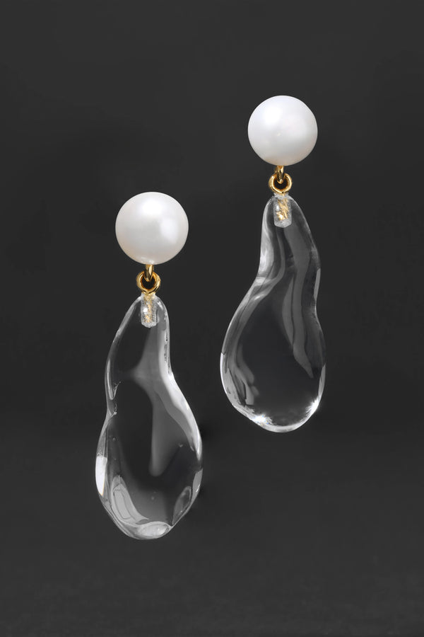 Alexis Bittar Liquid Lucite Freshwater Pearl Clear Drop Earring Vancouver. Shop Online or in Store.