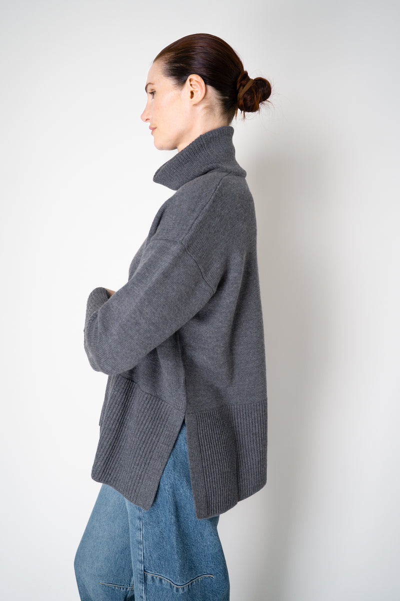 Amina Rubinacci Relaxed Fit Knit Wool Turtleneck in Grey Vancouver. Shop Online or in Store.