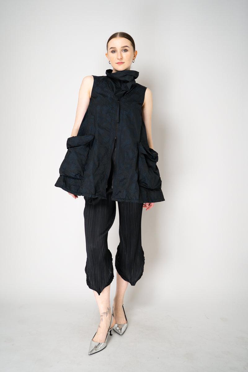 Annette Gortz Embossed Crepe Taffeta A-Line Vest with Cinchable Hem in Black Vancouver. Shop Online or in Store.