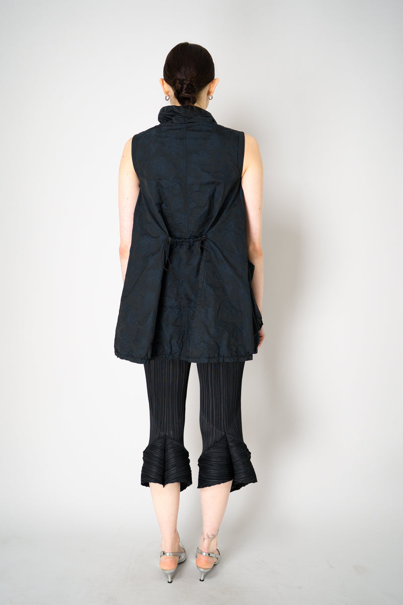Annette Gortz Embossed Crepe Taffeta A-Line Vest with Cinchable Hem in Black Vancouver. Shop Online or in Store.