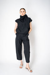 Annette Gortz Lightweight Tapered Leg Cropped Cotton Trousers in Black Vancouver. Shop Online or in Store.