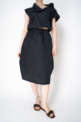 Annette Gortz Lightweight Technical Cotton Skirt in Black Vancouver. Shop Online or in Store.