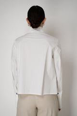 Annette Gortz Relaxed A-line Cotton Poplin Blouse with Open Notch Collar in White Vancouver. Shop Online or in Store.