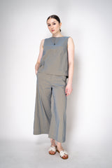Annette Gortz Stretch Linen Wide Leg Cropped Pants in Iridescent Blue/Grey Vancouver. Shop Online or in Store