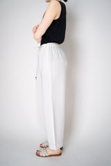 Antonelli Svezia Linen Pull-On Style Cropped Trousers in White Vancouver. Shop Online or in Store.