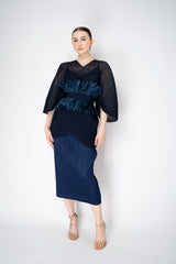 Sara Roka Grosgrain Feather Belt in Navy Vancouver. Shop Online or in Store.
