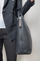 Fabiana Filippi Large Leather Handbag in Black