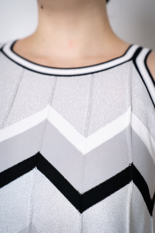 D. Exterior Knit A-Line Top in Black and White Chevron Pattern Vancouver. Shop Online or in Store.