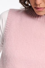 Dorothee Schumacher New Cashmere Knit Shell in Light Pink Vancouver. Shop Online or in Store.