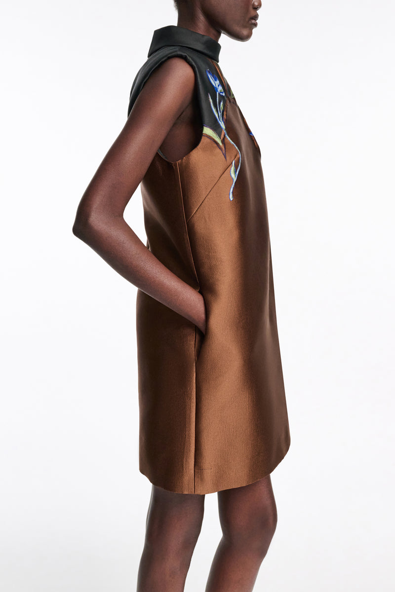 Dorothee Schumacher Shift Dress in Cloque Jacquard in Brown Vancouver. Shop Online or in Store.