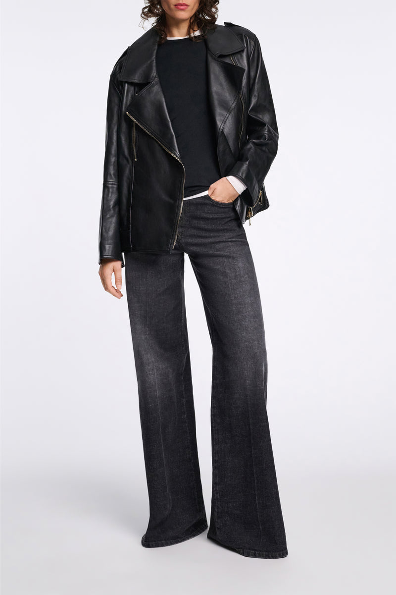 Dorothee Schumacher Stretch Knit Viscose Cashmere Long Sleeve Top in Black Vancouver. Shop Online or in Store.