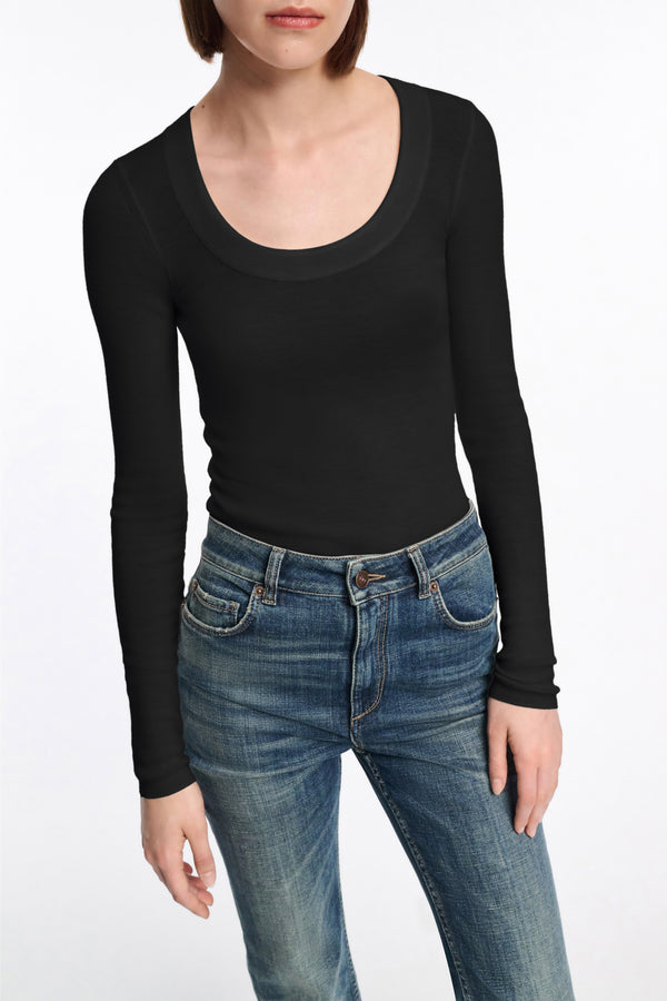 Dorothee Schumacher Virgin Wool Knit Pullover with Deep Scoop Neck in Black Vancouver. Shop Online or in Store.