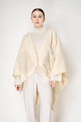 Fabiana Filippi Virgin Wool Knit Cropped Turtleneck Pullover in Ivory Vancouver. Shop Online or in Store.