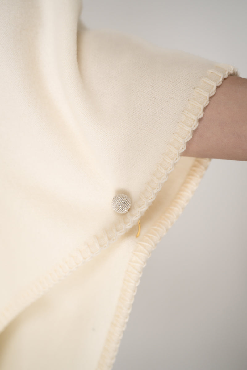 Fabiana Filippi Wool Poncho with Detachable Scarf in Vanilla Vancouver. Shop Online or in Store.