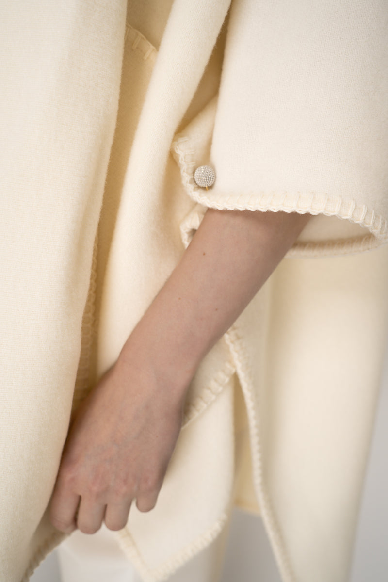 Fabiana Filippi Wool Poncho with Detachable Scarf in Vanilla Vancouver. Shop Online or in Store.