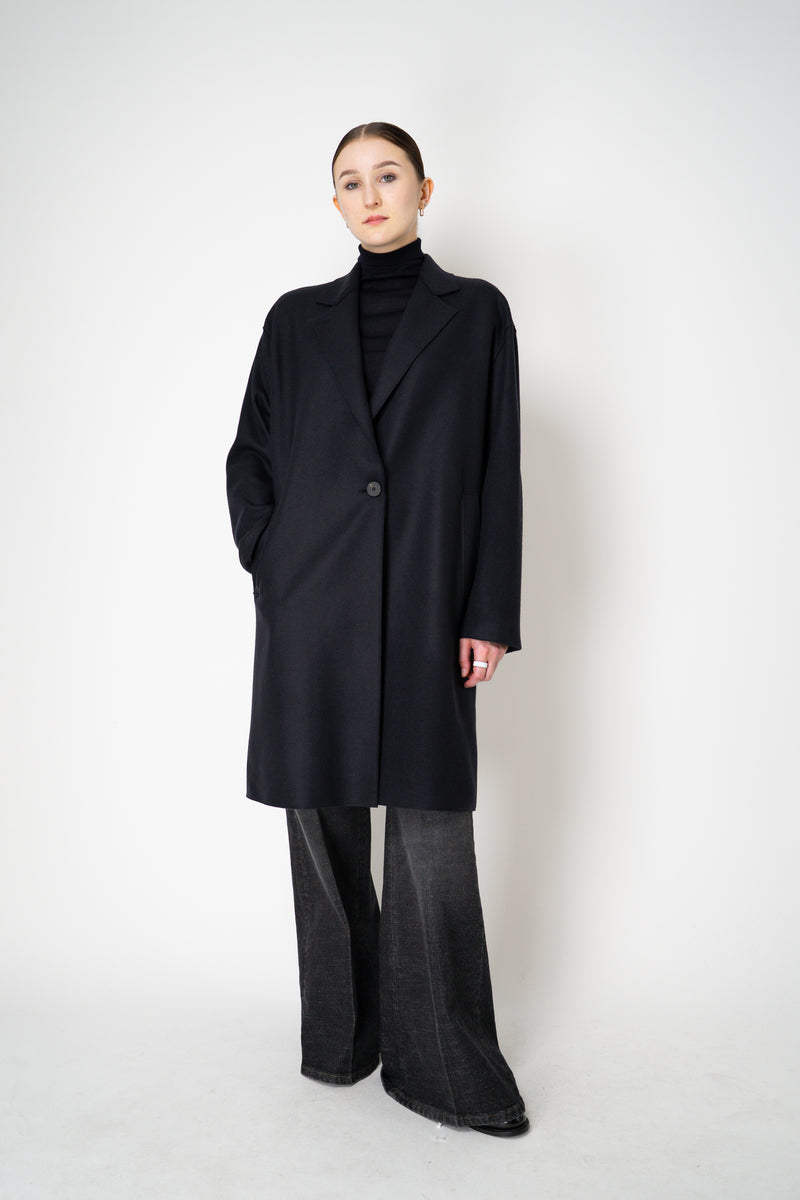 Harris Wharf London Cashmere Blend Oversized Flannel Coat in Dark Navy Vancouver. Shop Online or in Store.)