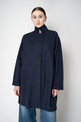 Harris Wharf London Loro Piana Raglan Jacket in Blue and Brown Plaid Vancouver. Shop Online or in Store.)