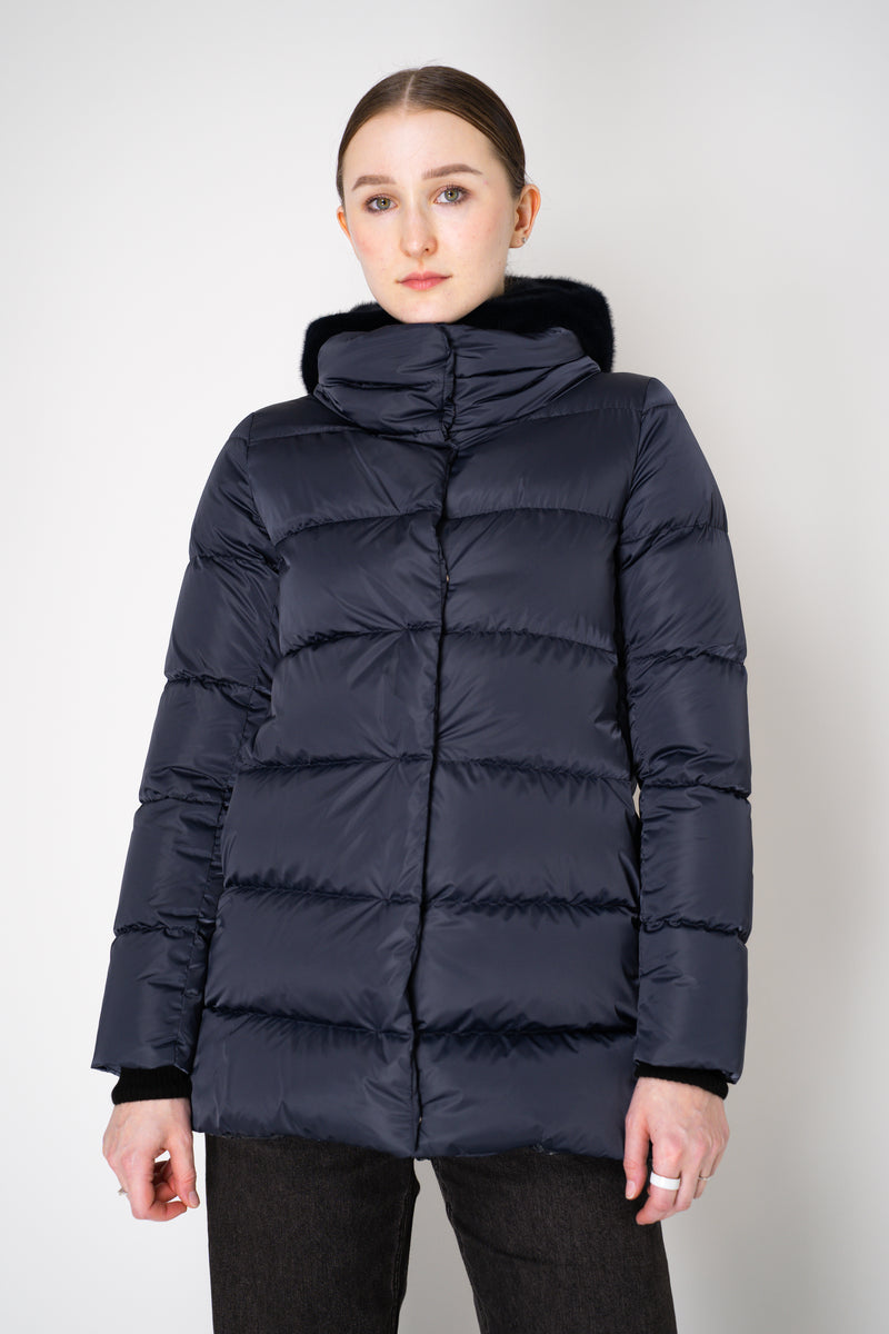 Herno Quilted Sateen Coat with Detachable Faux-Fur Neck and Chest Piece in Navy Vancouver. Shop Online or in Store.