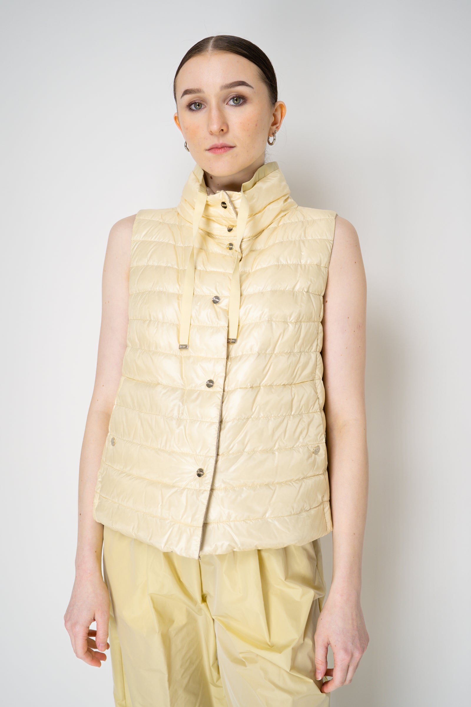 ベスト・ジレ HERNO Women Vests PI001844D12017Z 1921 Beige s-l400.jpg