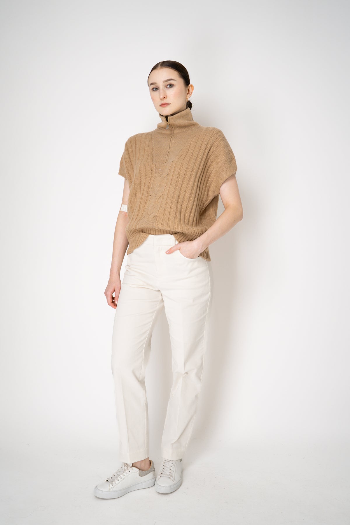 Lorena Antoniazzi – Ashia Mode