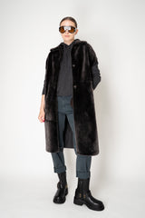 Lorena Antoniazzi Collared Shearling Vest with Quilted Back in Grey Vancouver. Shop Online or in Store.