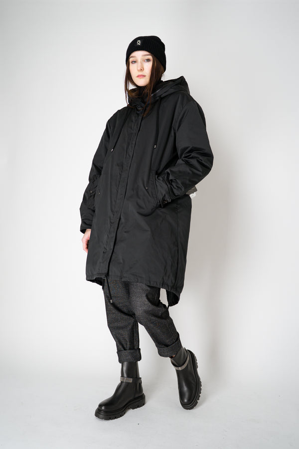 Lorena Antoniazzi Double Layer Ultimate Winter Hooded Parka in Black Vancouver. Shop Online or in Store.