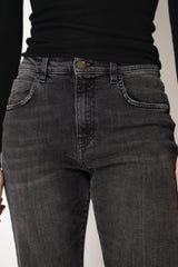 Lorena Antoniazzi Mid Rise 5-Pocket Style Cropped Jeans in Dark Grey Wash Vancouver. Shop Online or in Store.