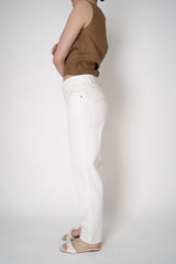 Lorena Antoniazzi Mid Rise Cropped Tapered Jeans in White Vancouver. Shop Online or in Store.