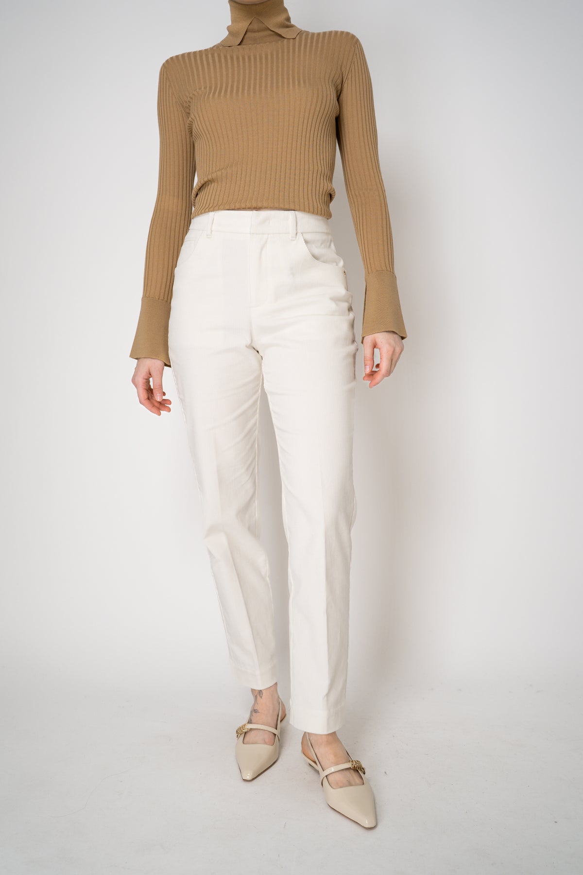 LORENA ANTONIAZZI 売れ筋商品|||ロレーナアントニアッツィ ニット&セーター アウター レディース Sweaters Beige Lorena Antoniazzi – Ashia Mode