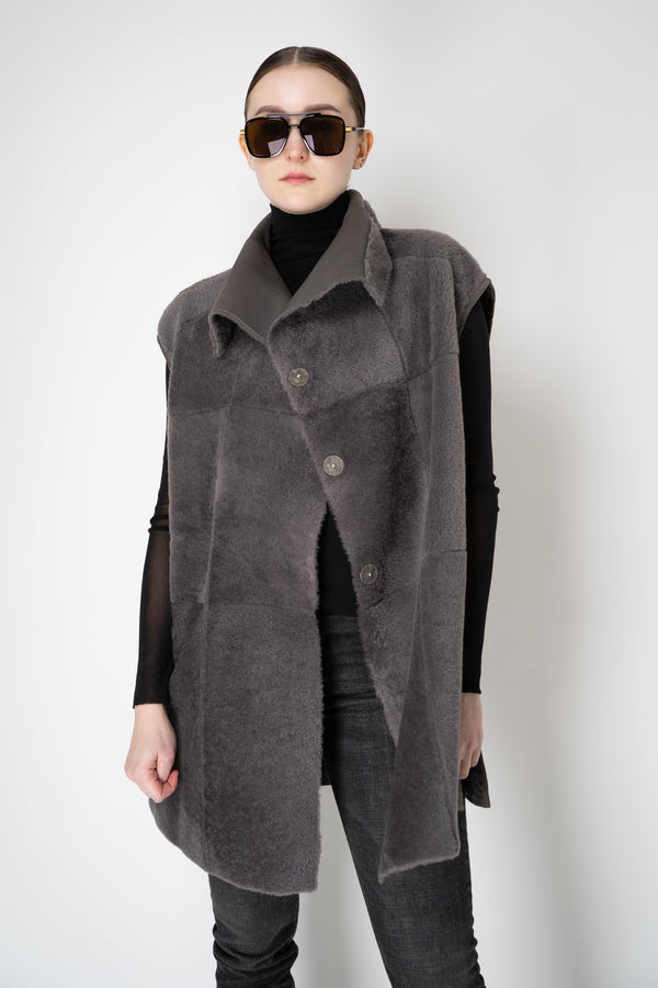 Lorena Antoniazzi Moahir Wool Two Faced Leather Vest in Grey Melange Vancouver. Shop Online or in Store.