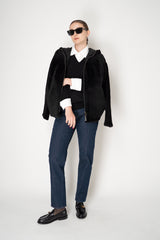 Lorena Antoniazzi V-neck Cashmere Light Pullover in Black Vancouver. Shop Online or in Store.