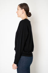 Lorena Antoniazzi V-neck Cashmere Light Pullover in Black Vancouver. Shop Online or in Store.