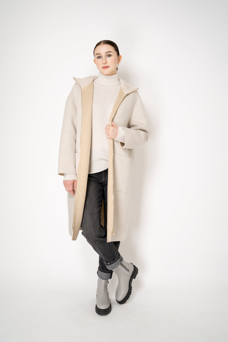 Lorena Antoniazzi Wool Cashmere Knit Turtleneck Pullover in Off-White Vancouver. Shop Online or in Store.