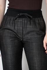 Lorena Antoniazzi Wool Viscose Pull-On Style Plaid Trousers in Dark Grey Vancouver. Shop Online or in Store.