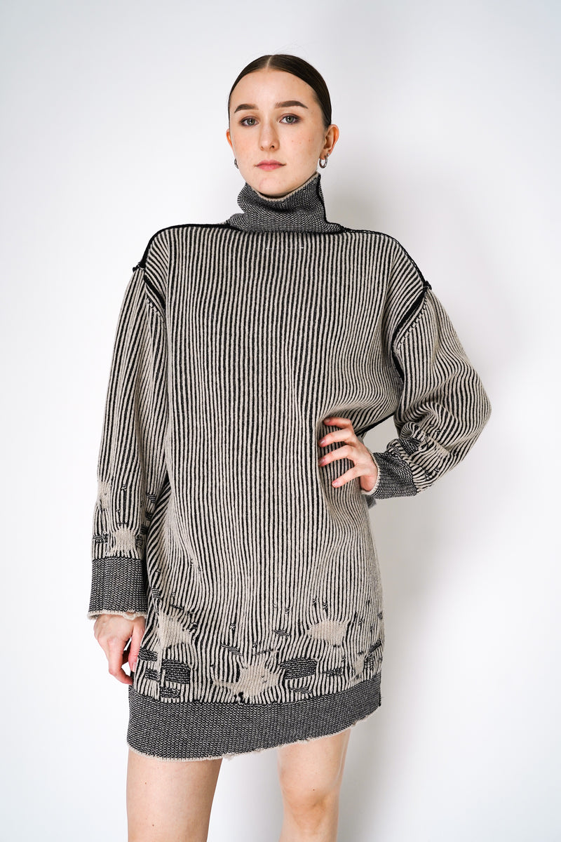MM6 Reversible Distressed Dress in White and Black Melange Vancouver. Shop Online or in Store.
