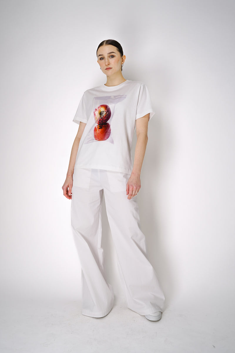 Moschino Jeans Short Sleeve Bagged Apples Graphic T-Shirt in White Vancouver. Shop Online or In Store.