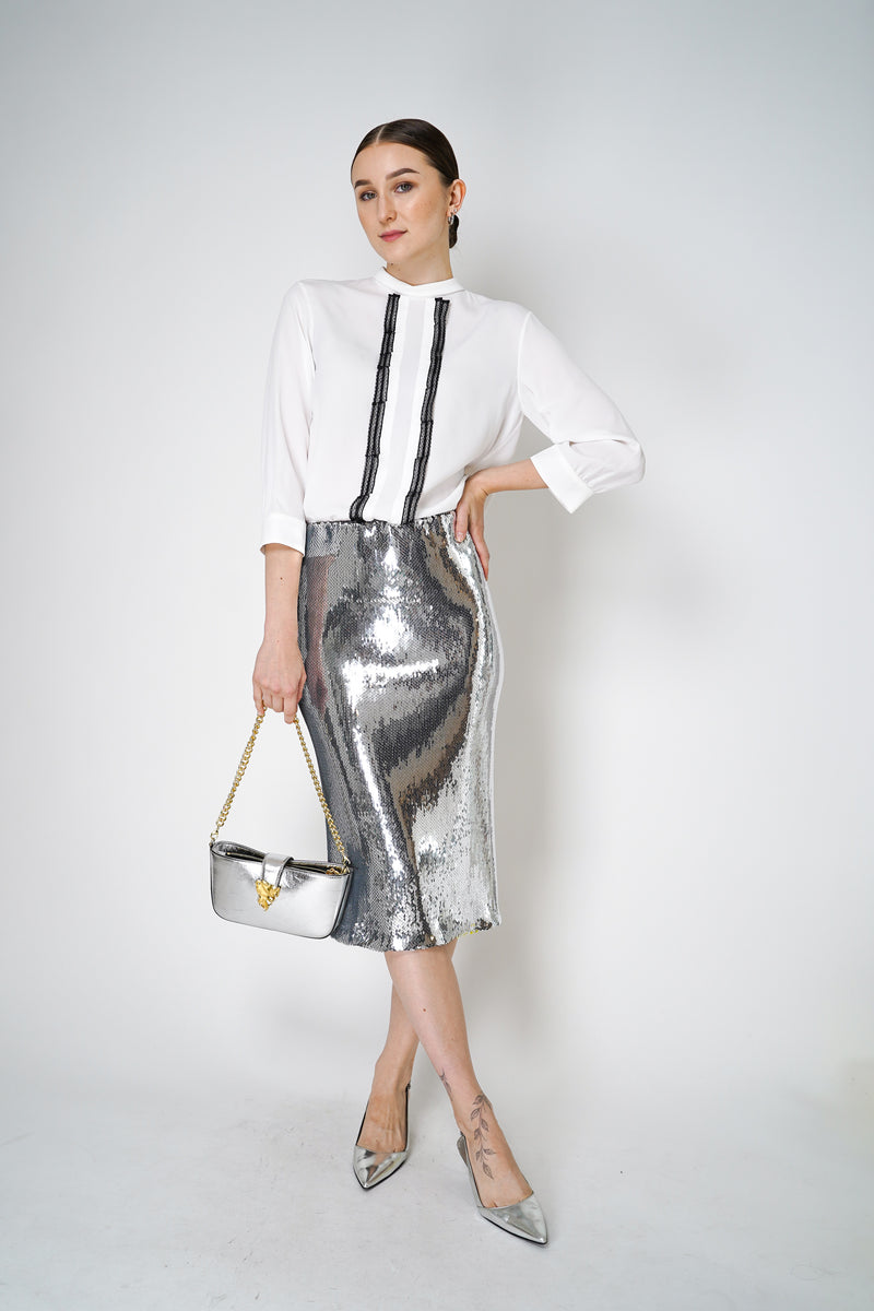 Nº21 Silk Crepe Blouse with Contrasting Lace Bib Front in White Vancouver. Shop Online or in Store.