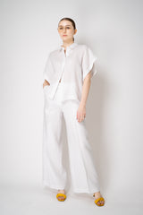 Peserico Boxy Collared Linen Blouse with Drawstring Cinchebale Sleeves in White Vancouver. Shop Online or in Store.