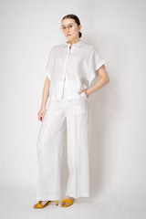 Peserico Boxy Collared Linen Blouse with Drawstring Cinchebale Sleeves in White Vancouver. Shop Online or in Store.