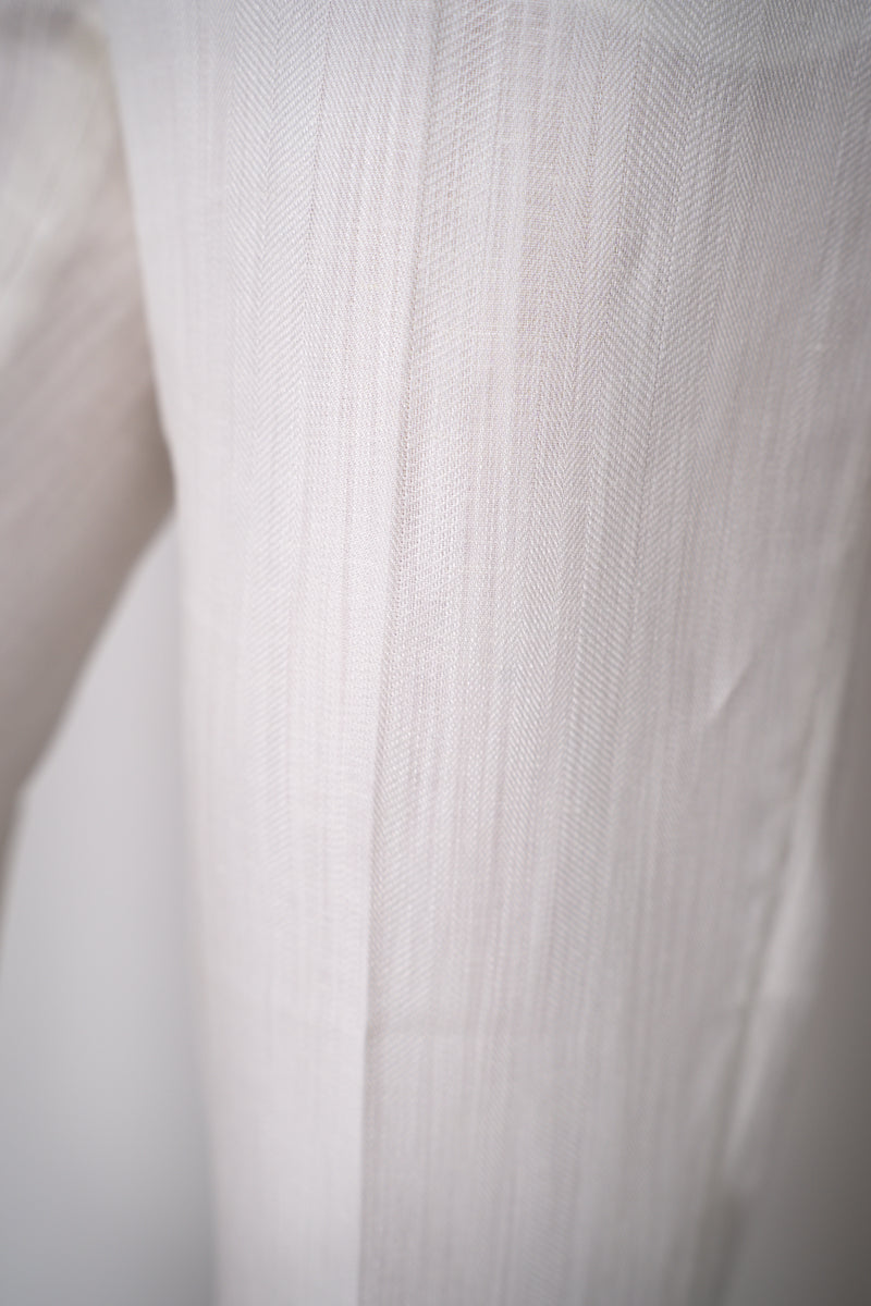 Peserico Linen Blend Pull-On Style Sateen Finish Trousers in White Vancouver. Shop Online or in Store.