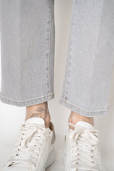 Peserico Mid-Rise Tapered Leg Jeans in Light Grey Wash Vancouver. Shop Online or in Store.